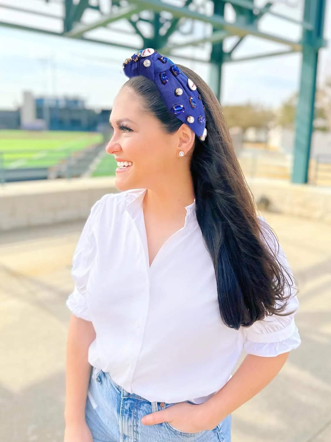 Baseball Knotted Headband for Women Sparkle Crystal Baseball Charm Headband Game Day Top Knot Hairband Baseball Mom Accessories Gift for Sports Fans