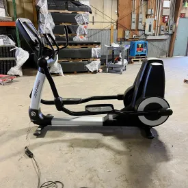 Life Fitness Elliptical 95XS with Fully Interactive Display